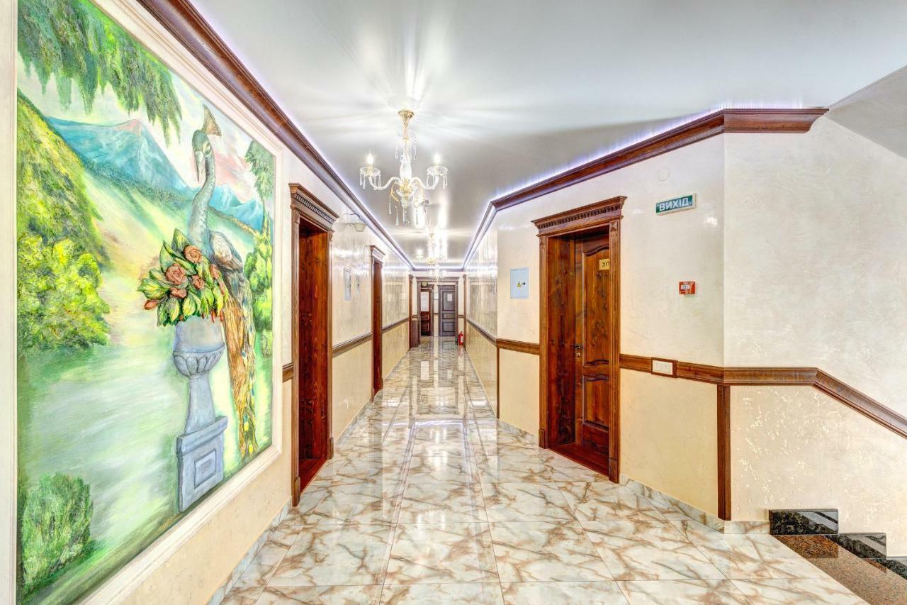 Milli & Jon Hotel บูโคเวล ภายนอก รูปภาพ