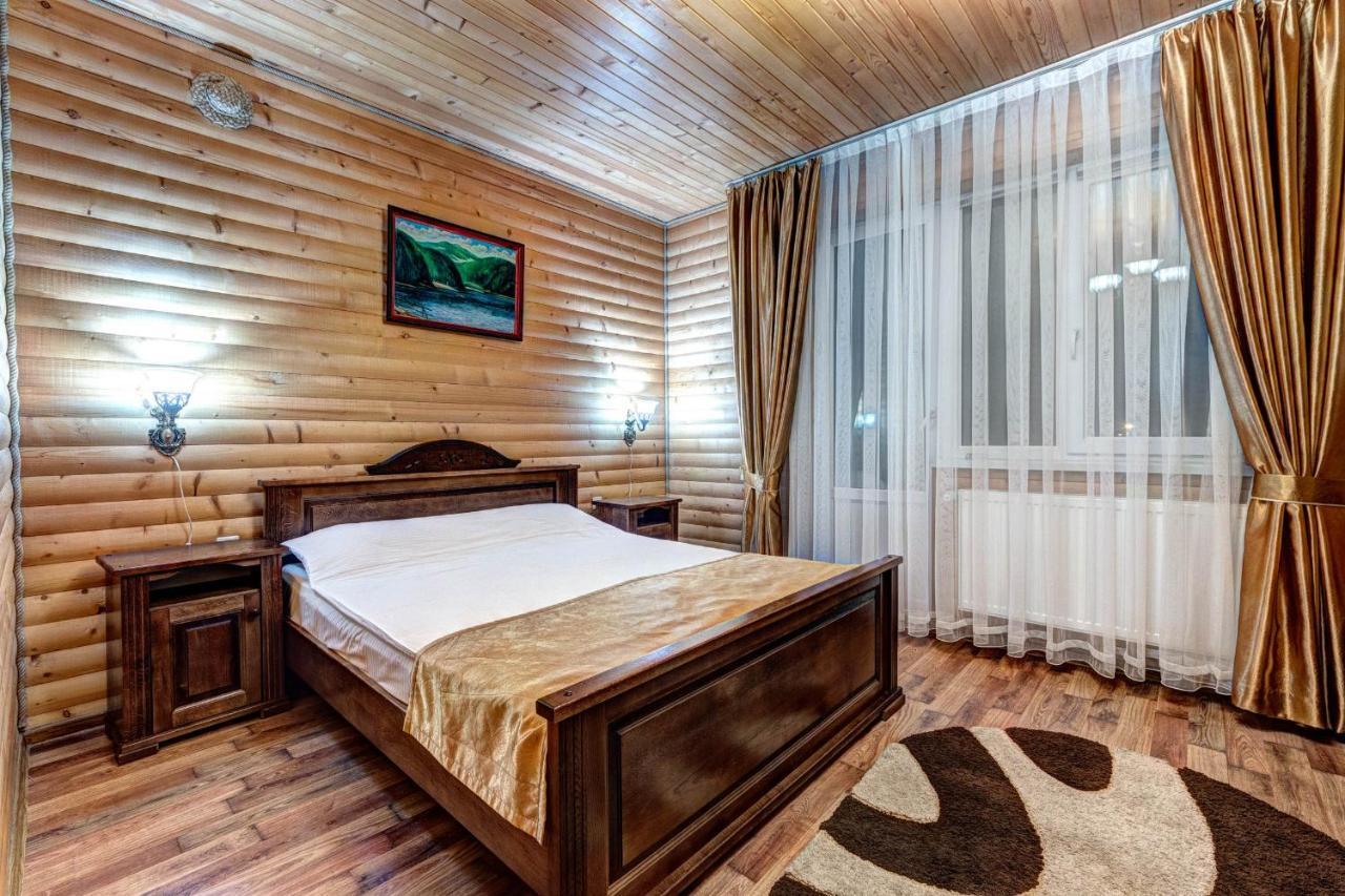 Milli & Jon Hotel บูโคเวล ภายนอก รูปภาพ