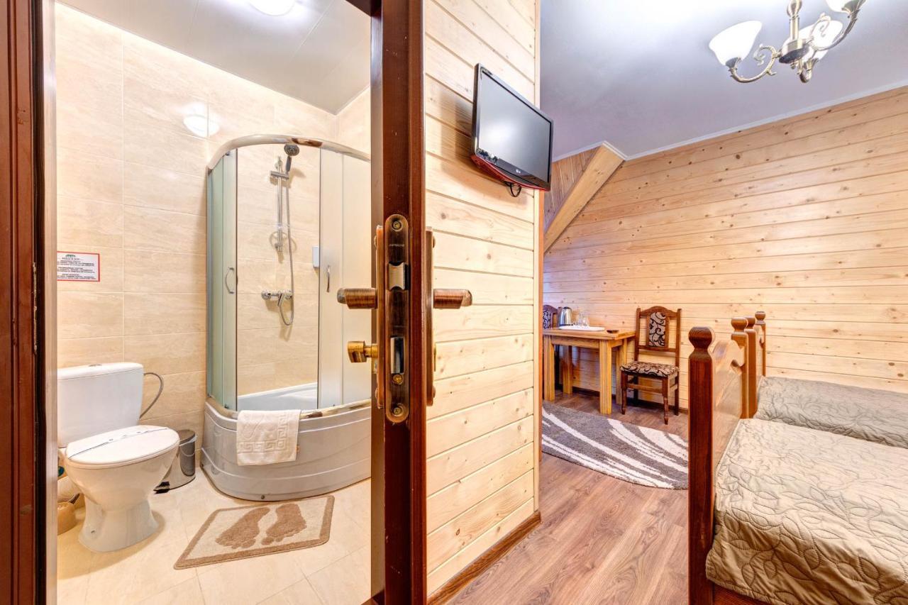 Milli & Jon Hotel บูโคเวล ภายนอก รูปภาพ