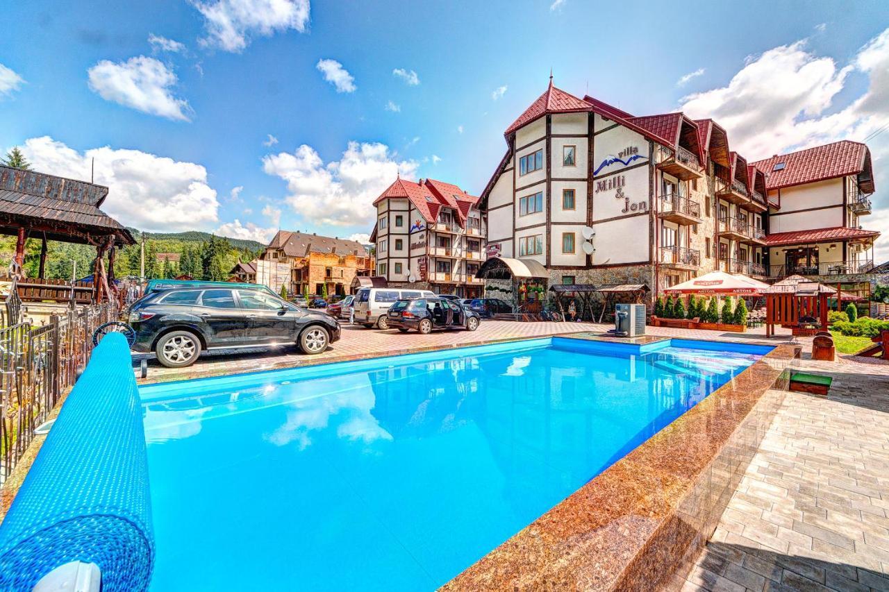 Milli & Jon Hotel บูโคเวล ภายนอก รูปภาพ